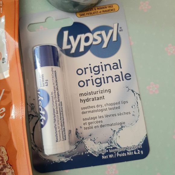 Feel Better Self Care Package - Picture 7 of 15